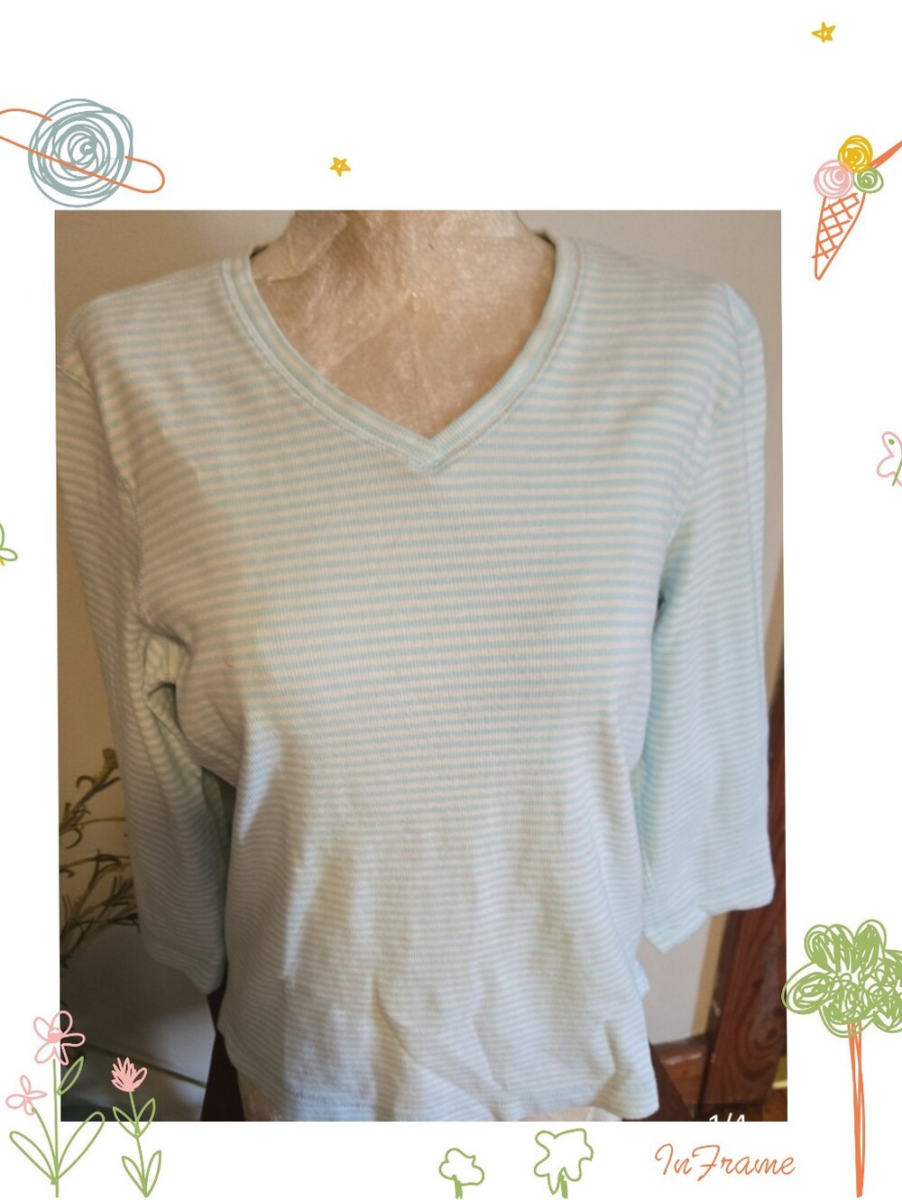 Eddie Bauer Mint and White Striped V-Neck Top Size Medium